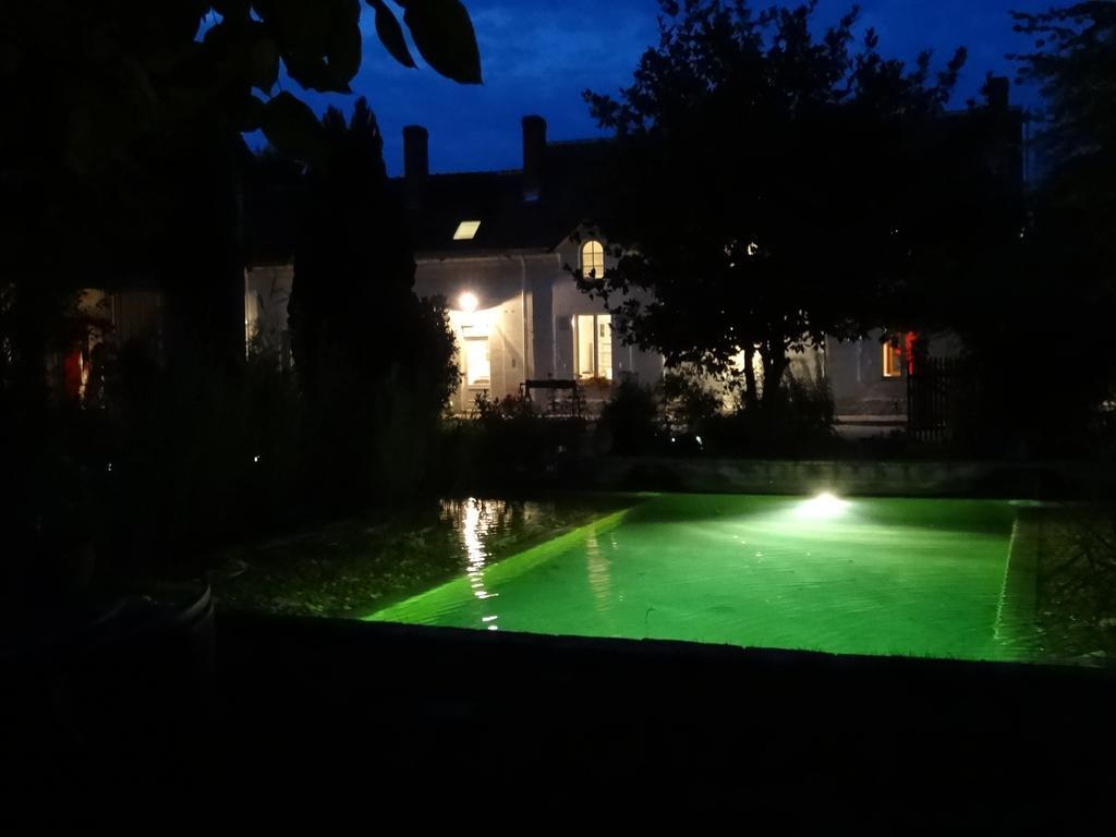 Jardin De Canaan Saint-Julien-de-Chédon Kültér fotó